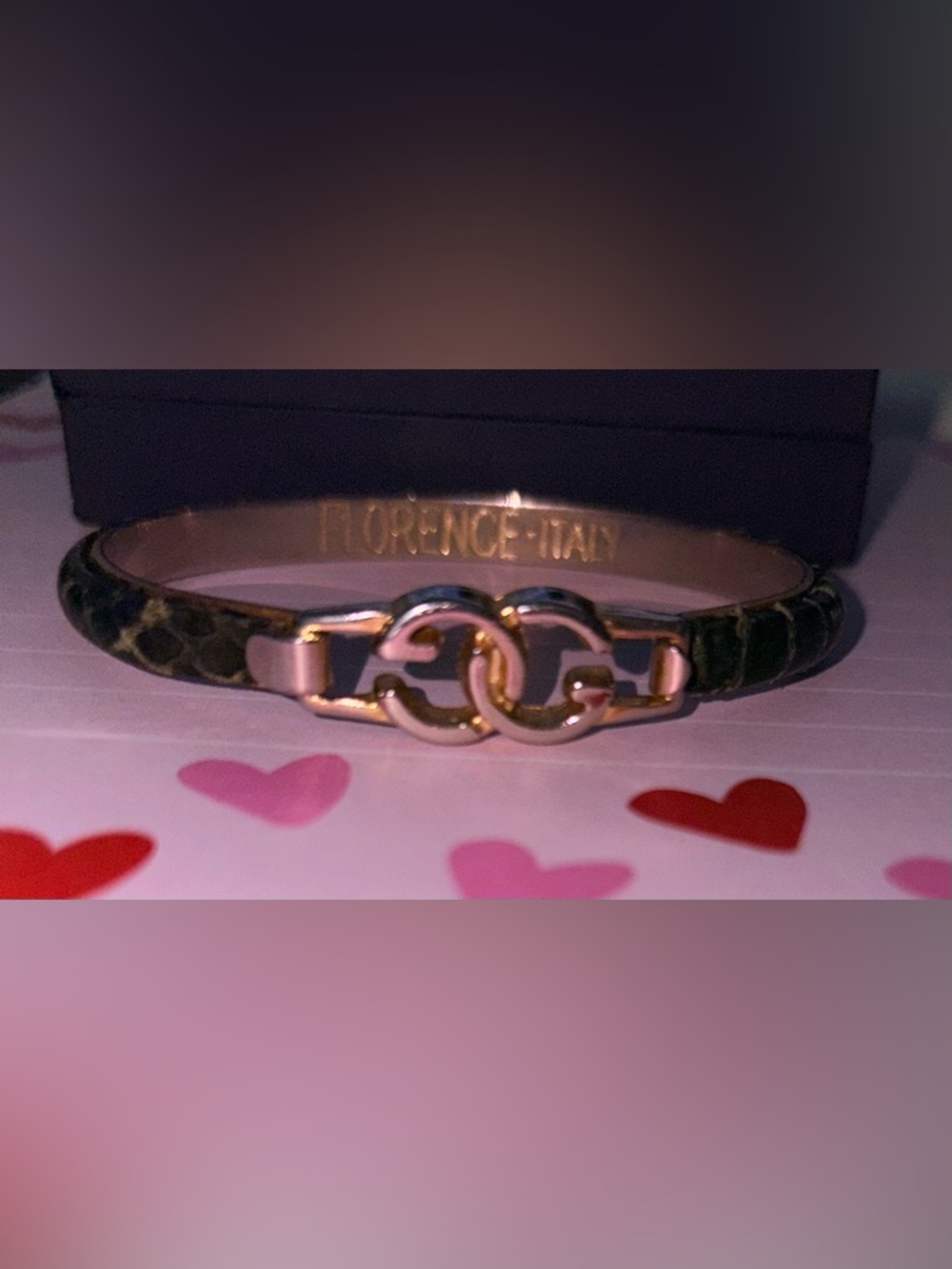 Vintage Gucci Bangle - Picture 3 of 7